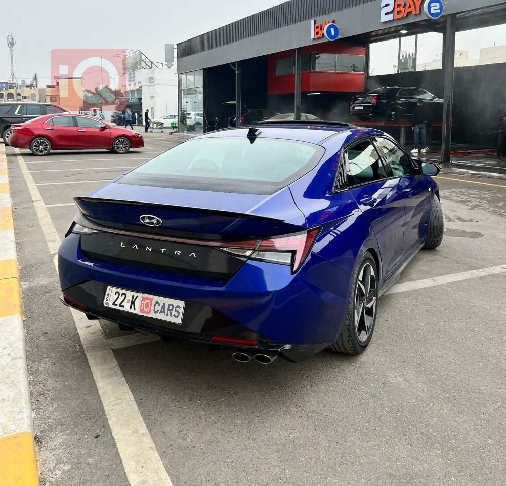 هیۆندای ئەلەنترا